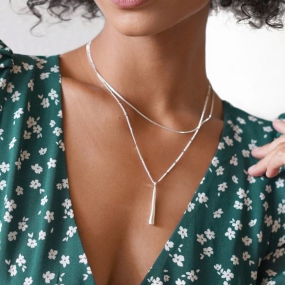 JENNY BIRD “LEANA” PENDANT NECKLACE